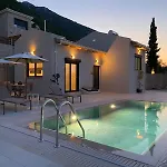Stone Crafted Luxury Nikiana