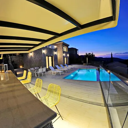 Ionian Stone Luxury Nikiana