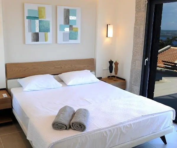 Villa Stone Crafted Luxury Villas Nikiana