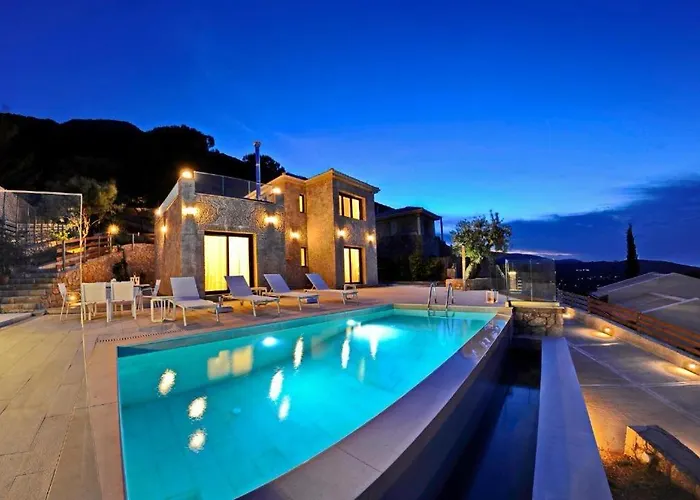 Villa Stone Crafted Luxury Villas *